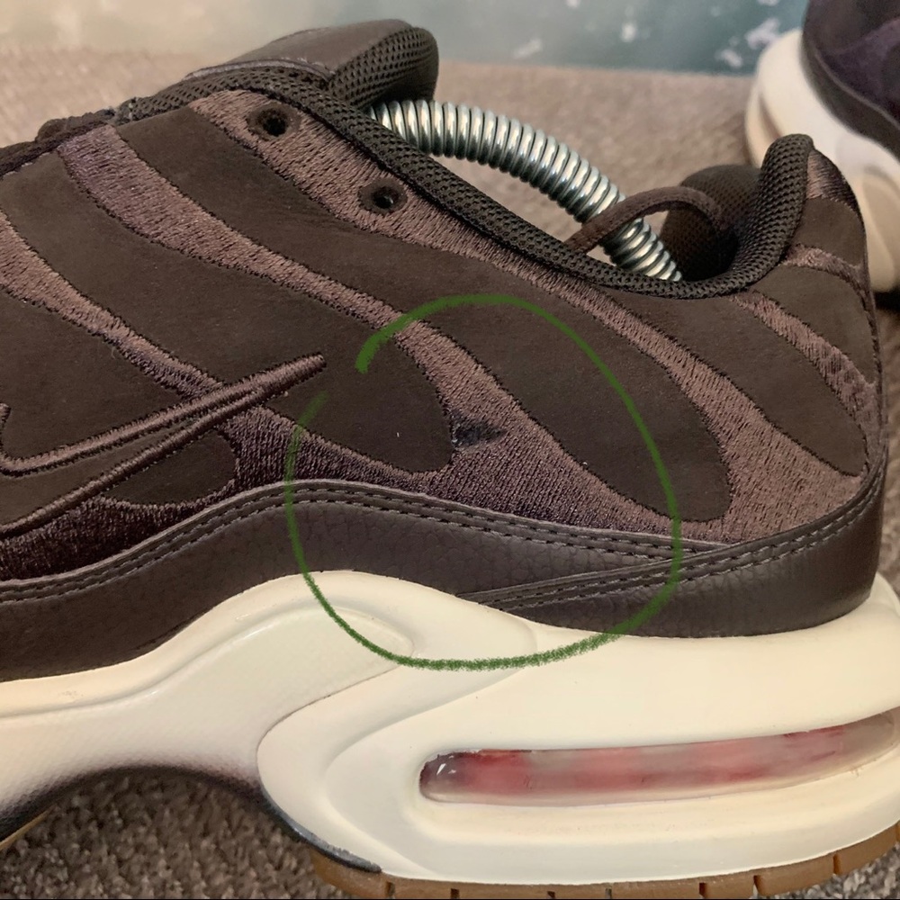 NEW Nike Air Max Plus EF Velvet Brown Sail Sneaker - Picture 7 of 9